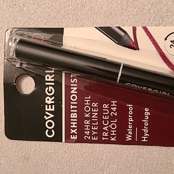 COVERGIRL MAKEUP BUNDLE OF 7 ITEMS - Picture 8 of 13